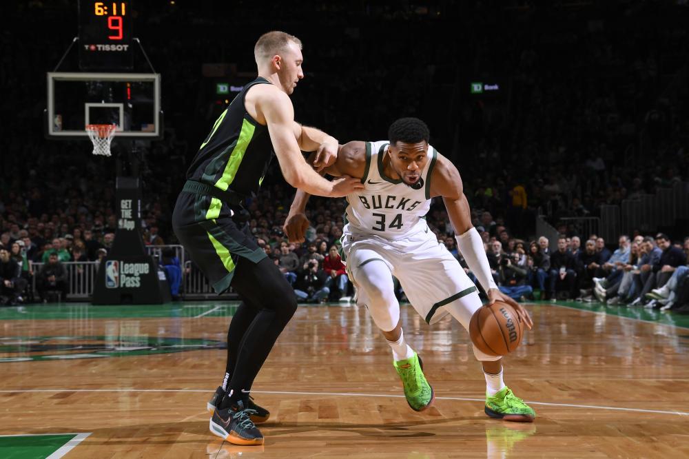 许多人首要 许多人首要