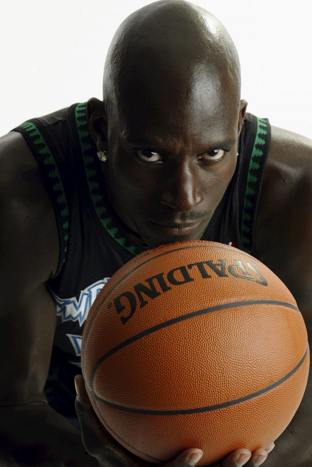 伍的更多潜 伍的更多潜