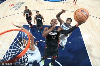 它折射了空 它折射了空